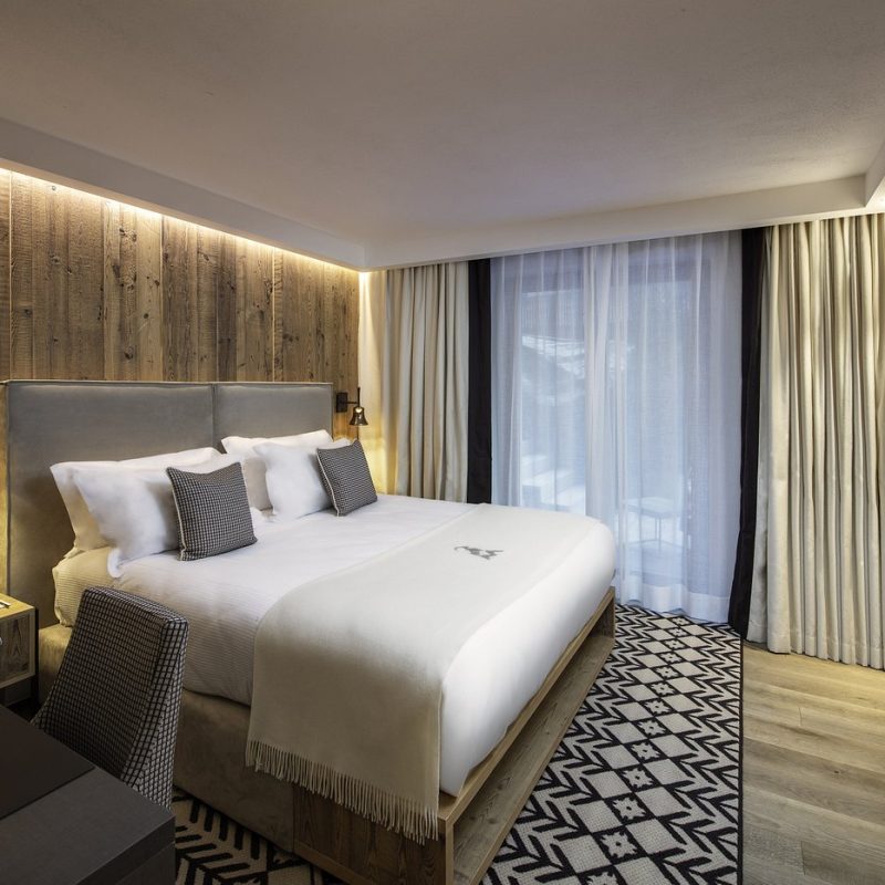 Hotel Massif - guest-room (2)
