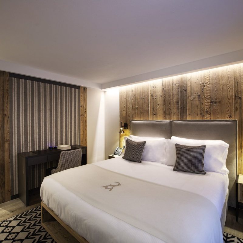 Hotel Massif - guest-room (3)