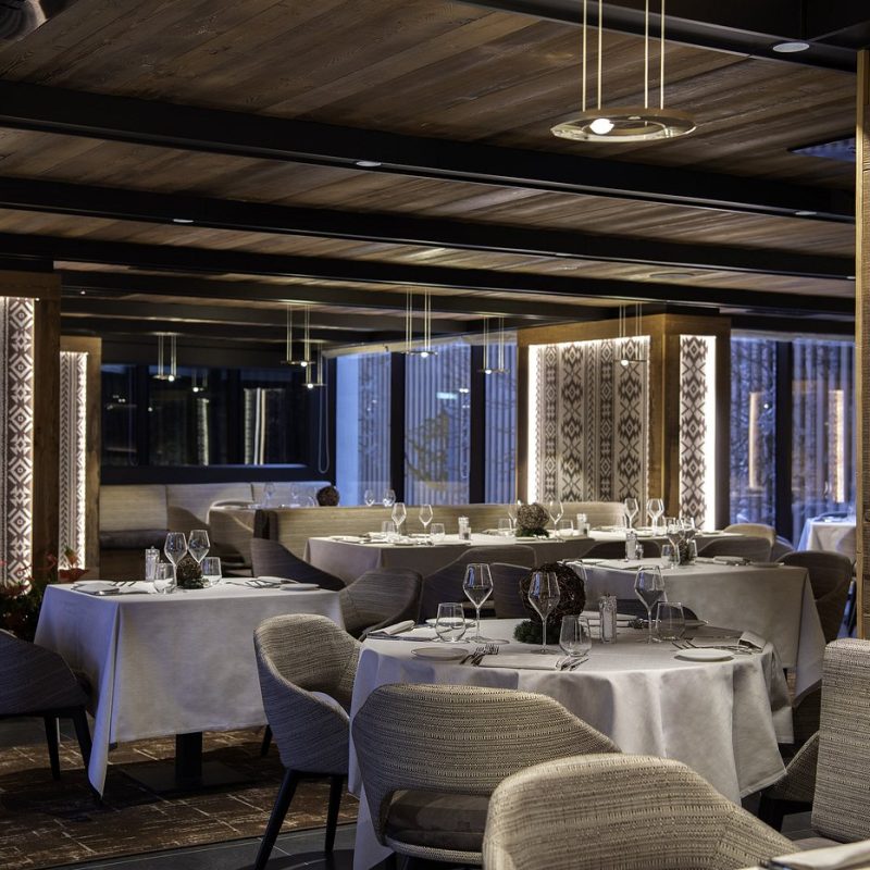 Hotel Massif - restaurant (2)